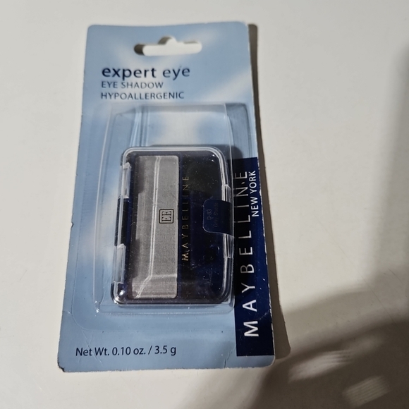 Mabelline Eyeshadow Discontinued #D-83 Grey Suede - Picture 1 of 3
